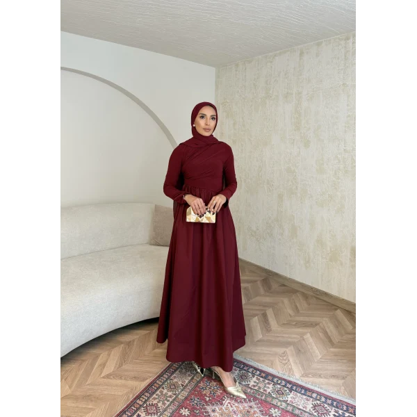 Zeynep Büzgü Detaylı Elbise - Bordo