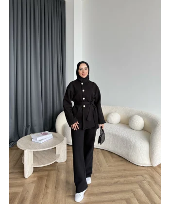 Gold Düğmeli 3 İplik Takım - Siyah