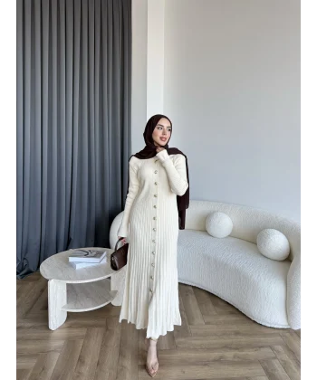 Gold Düğmeli Triko Elbise - Bej