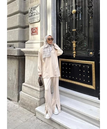 Kamar Düğmeli Takım - Bej