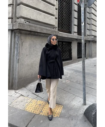 Lina Kürk Panço - Siyah
