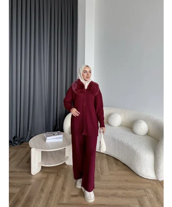 Monica Yakası Kürk Detaylı Takım - Bordo