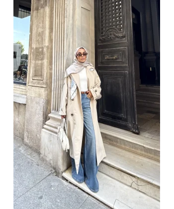 Nesren Arka Kısmı Düğmeli Trenç - Bej
