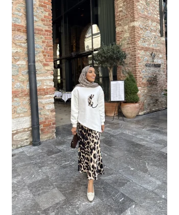 Şinda Leopar Detaylı Takım - Beyaz