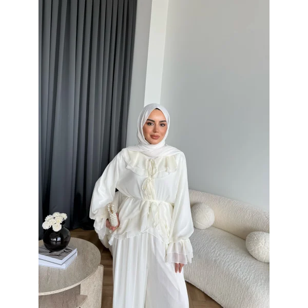 Ah - Elanar Fırfır Detaylı Pantolonlu Takım - Ekru