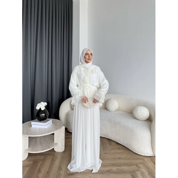 Ah - Elanar Fırfır Detaylı Pantolonlu Takım - Ekru