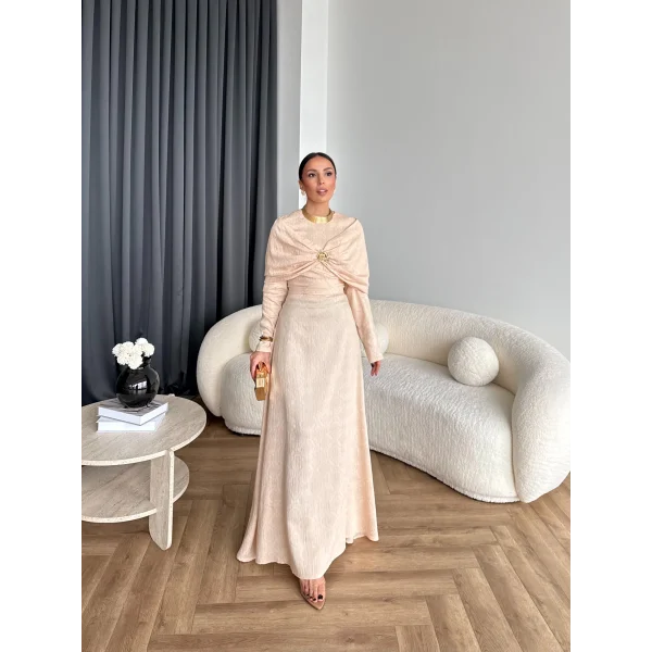 Fuş - Orchid Şal Detaylı Broşlu Elbise - Krem