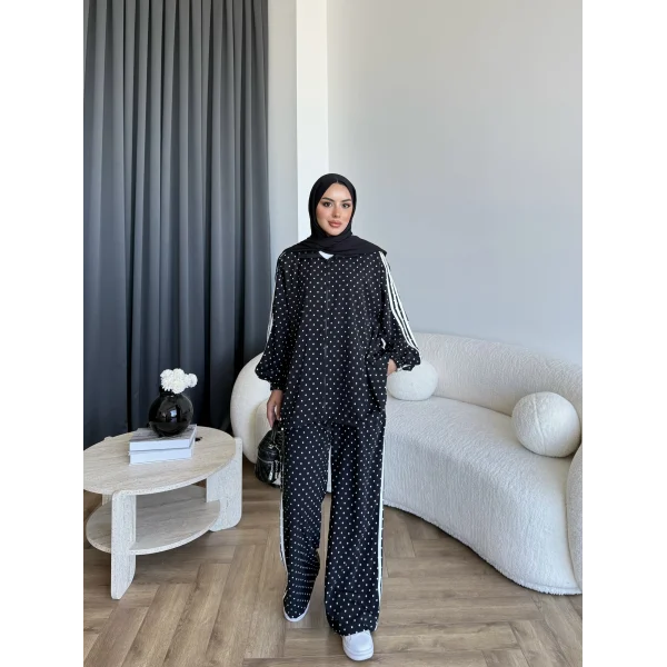 Bel - Limoria Çizgi Detay Puantiyeli Takım - Siyah
