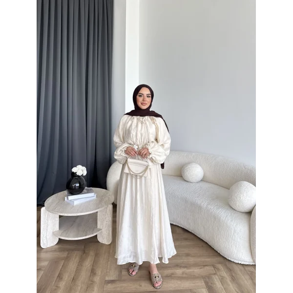 Hen - İlter Etekli Takım - Bej