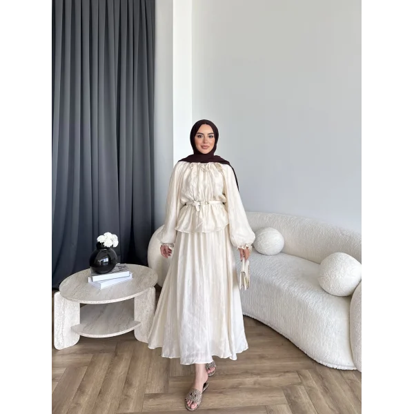 Hen - İlter Etekli Takım - Bej