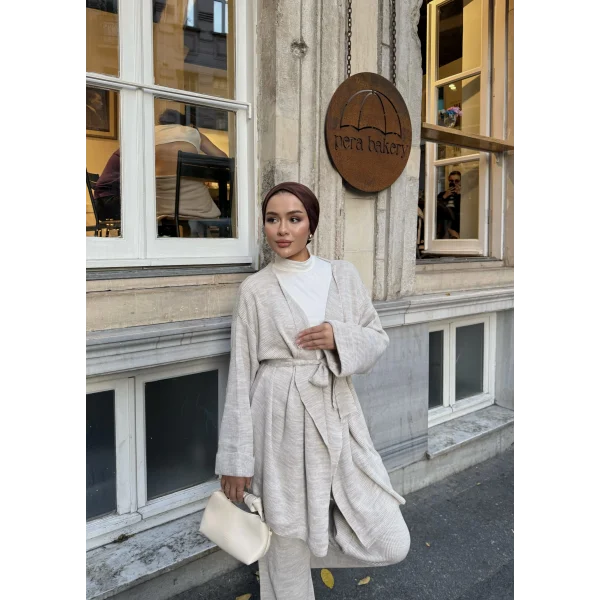 Kuşaklı Triko Takım - Bej
