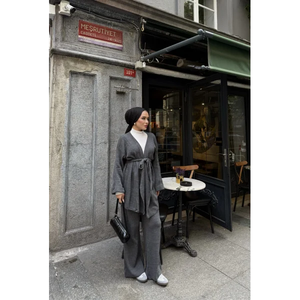 Kuşaklı Triko Takım - Gri