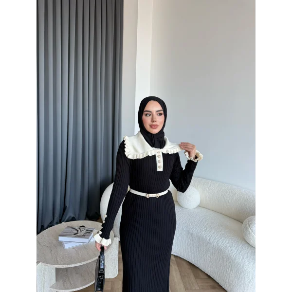 Lizge Yaka Detaylı Triko Elbise - Siyah