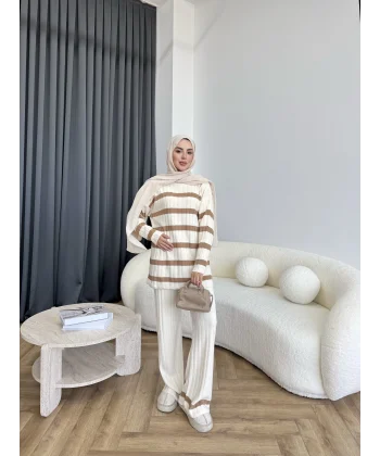 Çizgili Triko Takım - Bej