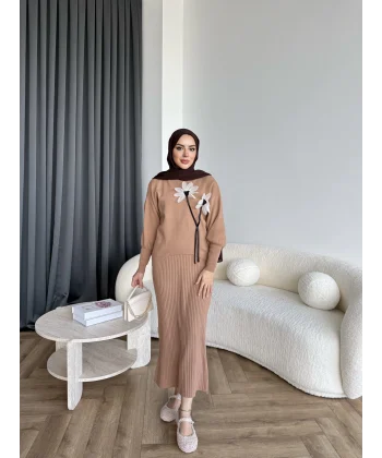 Pls-Çiçek Detay Jile Elbise - Camel