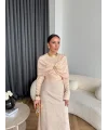 Fuş - Orchid Şal Detaylı Broşlu Elbise - Krem