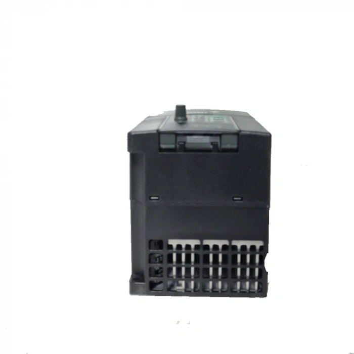 Hegel 2.2KW 3HP Monofaze MPPT DC Pompa Sürücüsü 220V Solar Pompa İnverteri