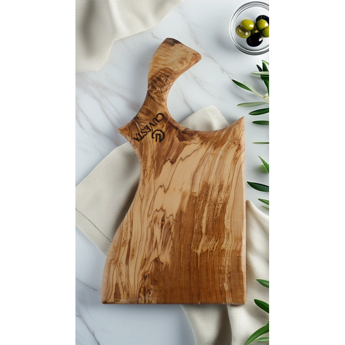 Cuvesta Zeytin Ağacı El Yapımı Balta Şekli Kesme Tahtası 35x18 cm