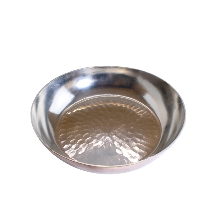 Cuvesta El Yapımı Bakır Tabak Sağlıklı ve Modern Sunumlar İçin 20x4cm