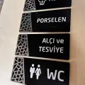 Gümüş Seri Yönlendirme Tabela Levha