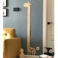 Zürafa Dekorlu Ahşap Boy Ölçer