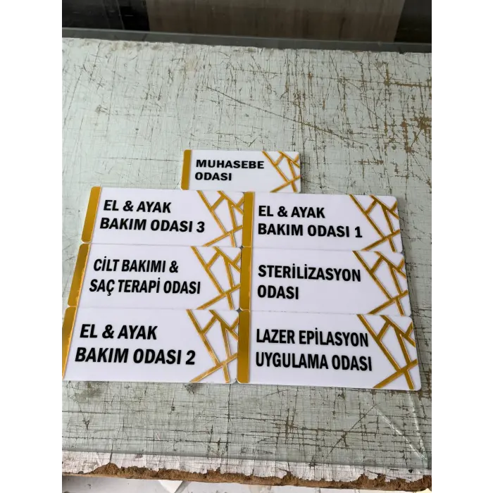 Luxury Serisi Gold Pleksi Kabartmalı Kapı İsimliği Yönlendirme Levha