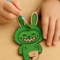 Labubu Karakteri Ahşap Boyama – Okul Öncesi DIY Etkinlik ve Sanat Aktivitesi
