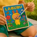 Labubu Karakteri Ahşap Boyama 25x25 cm – Okul Öncesi DIY Etkinlik ve Sanat Aktivitesi