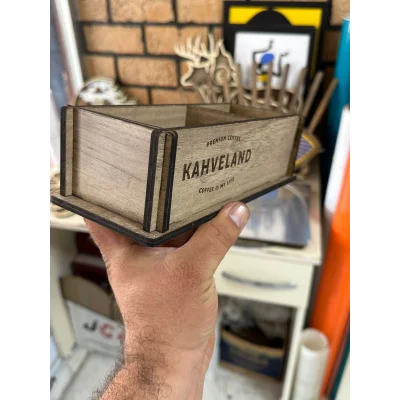 Ahşap Cafe Restoran Oteller için Masa Üstü Peçetelik Logolu MDL 8