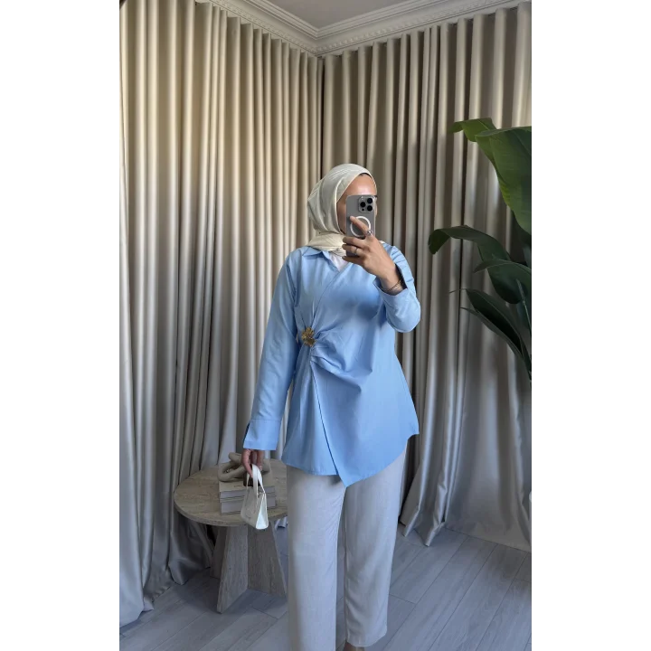 BROŞLU GÖMLEK MAVİ
