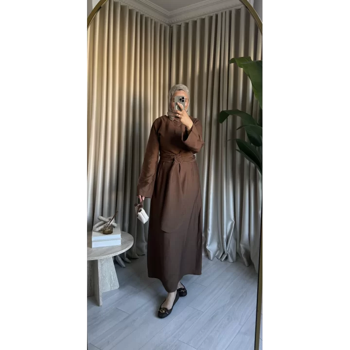 KEMERİ TOKALI ELBİSE KAHVE