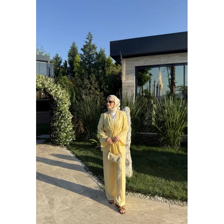 TAŞLI İNCE KETEN TAKIM BUTTER YELLOW