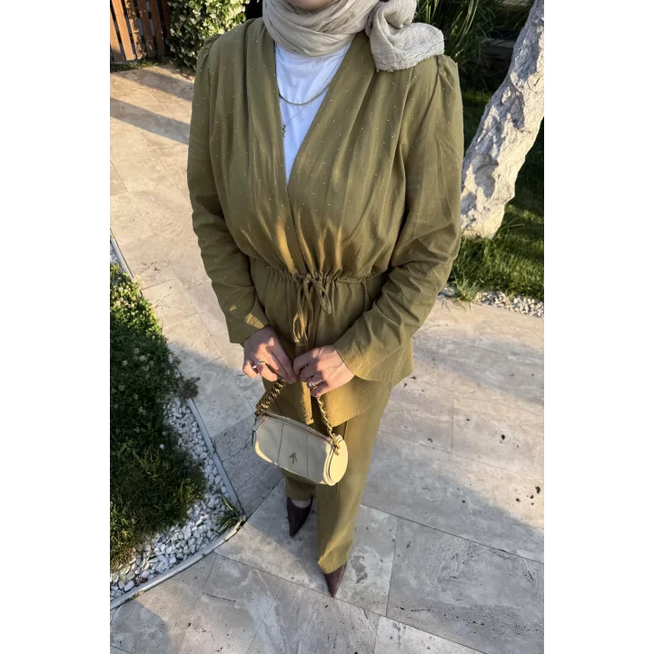 TAŞLI İNCE KETEN TAKIM OLİVE