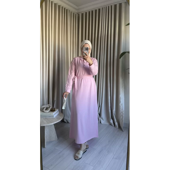 YÜKSEK YAKA ÇITÇITLI ELBİSE PEMBE