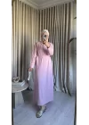 YÜKSEK YAKA ÇITÇITLI ELBİSE PEMBE
