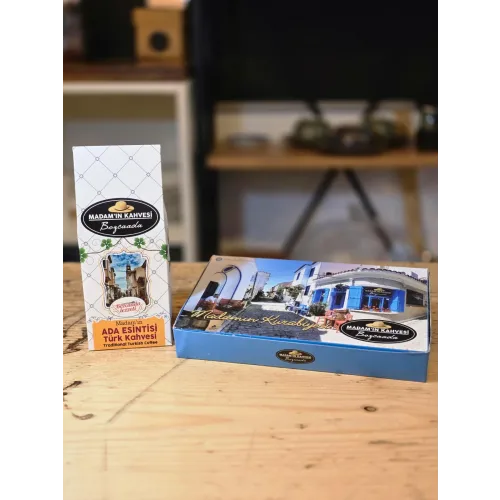 Madamın Kahvesi Ada Esintisi Ve Bademli Kurabiye