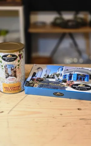 Madamın Kahvesi Ada Esintisi 250 Gr + Madamın Bademli Kurabiyesi 250 Gr
