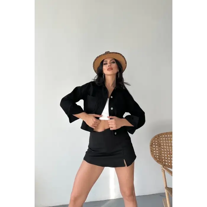 Çift cepli kol katlamalı süper taş enzim yıkamalı crop kot ceket siyah d2000