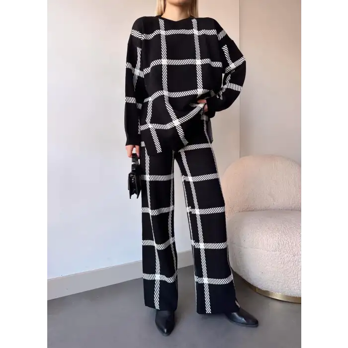 Ekoseli triko takım siyahbeyaz