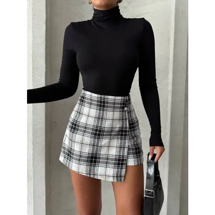 İki düğmeli şort ch kumaş etek ekoseli siyahbeyaz h26414