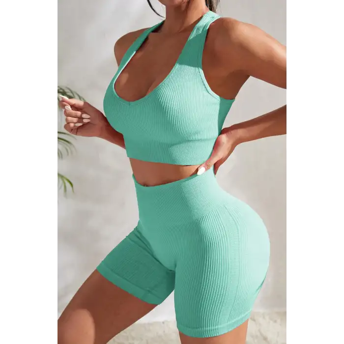 Kadın Açık Mavi Yüksek Bel Çapraz Sırt Detaylı Şortlu Gecelik Takım – Modern, Konforlu ve Günlük Kombinlere Uygun