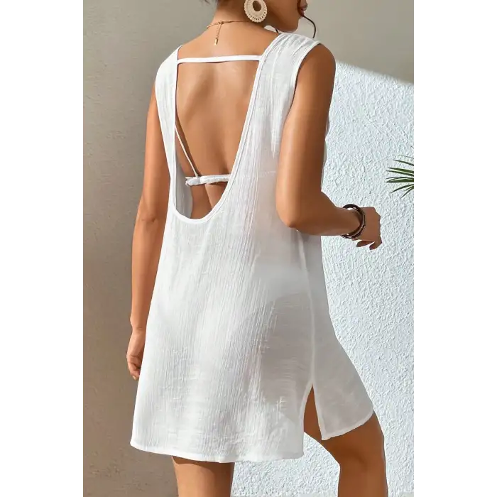 Kadın Beyaz Sırt Detaylı Yırtmaçlı Plaj Elbisesi Pareo – Şık, Rahat ve 4 Mevsim Kullanıma Uygun