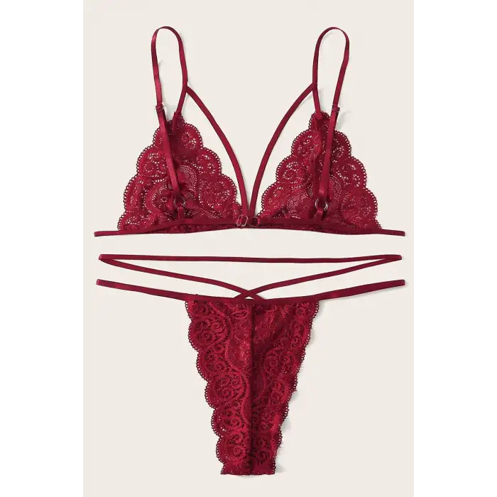 Kadın Bordo Dantel Sütyen Külot Takımı – Modern, Konforlu ve Günlük Kombinlere Uygun