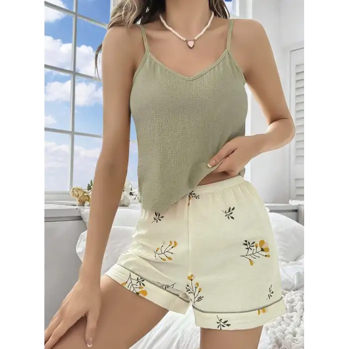 Kadın Ekru Çiçek Baskılı Şortlu Gecelik Pijama Takımı 5099