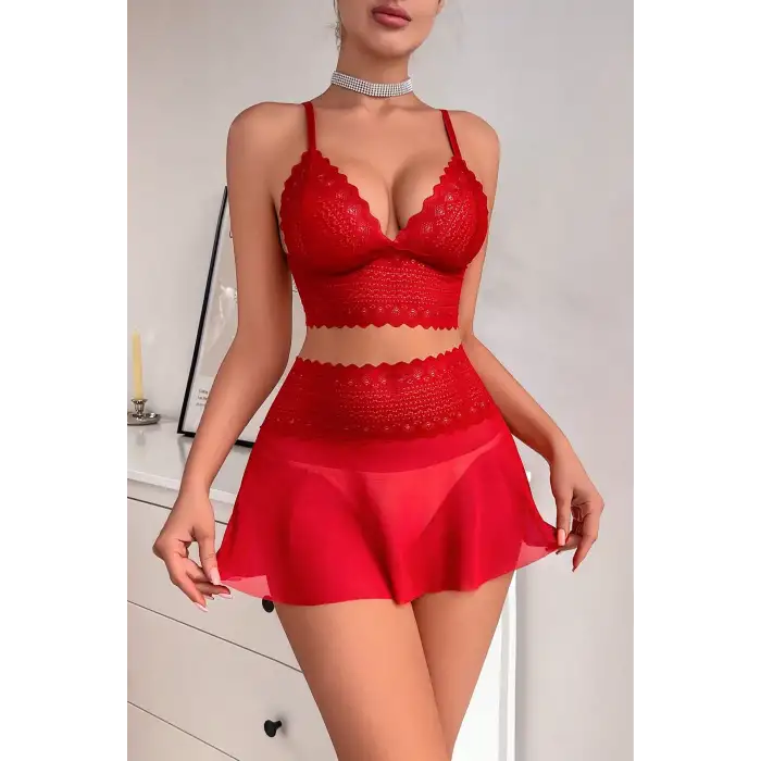 Kadın Kırmızı Dantel ve Tül Detaylı Etekli Şık Gecelik Takımı – Modern, Konforlu