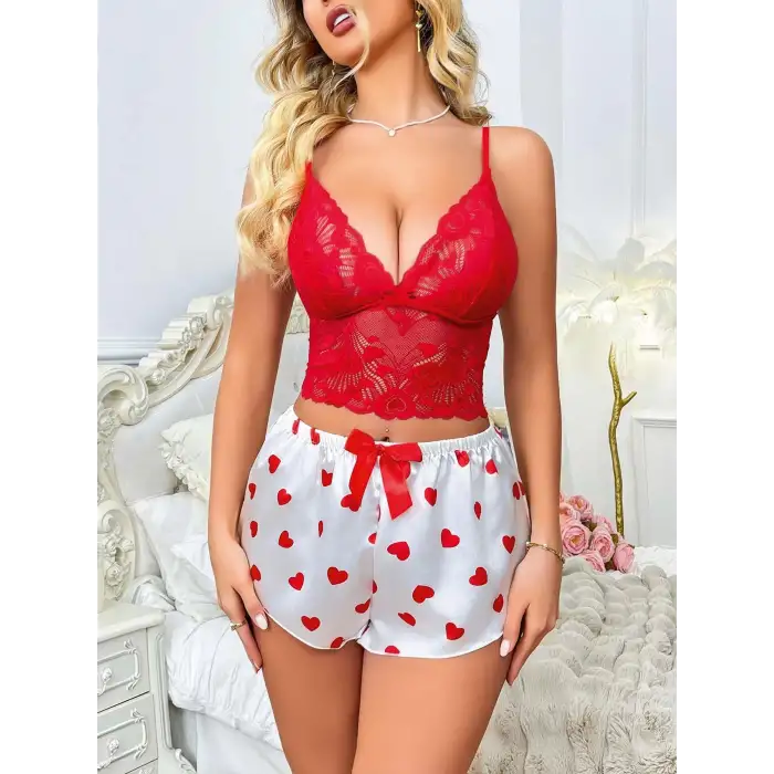 Kadın Kırmızı Kalp Desenli Şort Askılı Dantel Üst Pijama Takımı 2218