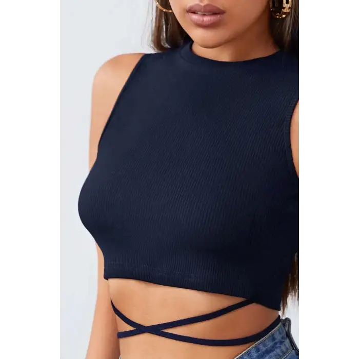 Kadın Lacivert Çapraz Bağlamalı Crop Top Büstiyer – Modern ve Şık Tasarım