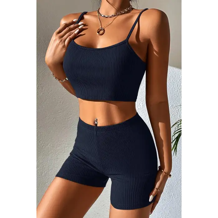 Kadın Lacivert Şortlu Kaşkorse Gecelik Takım – Modern, Konforlu ve Günlük Kombinlere Uygun