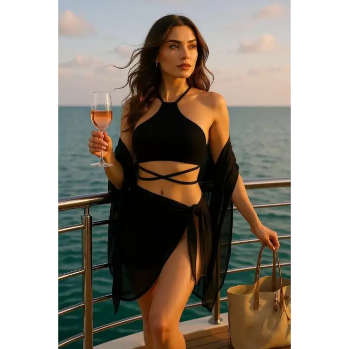 Kadın Siyah Çapraz Bağlamalı Crop ve Pareo 2li Set – Modern ve Şık Tasarım