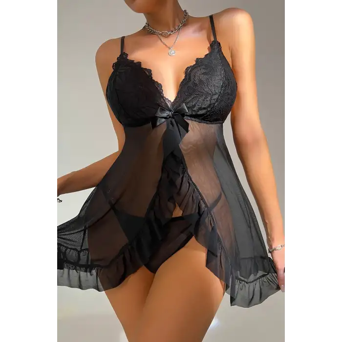 Kadın Siyah Dantelli, Fırfırlı Tül ve Fiyonk Detaylı Tangalı Gecelik Takımı